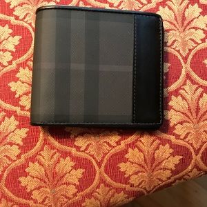 Burberry men’s wallet
